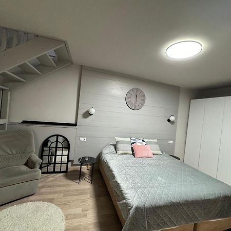 Central Stay Braşov Extérieur photo
